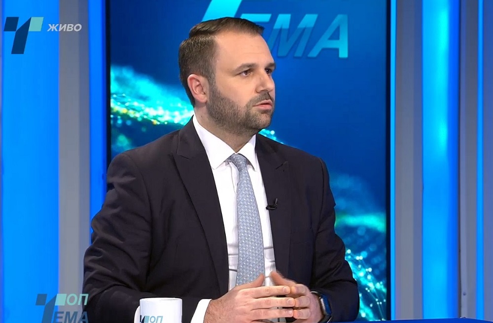 За минималната плата не треба да се носат краткорочни политички решенија или под притисок, вели министерот Дурмиши