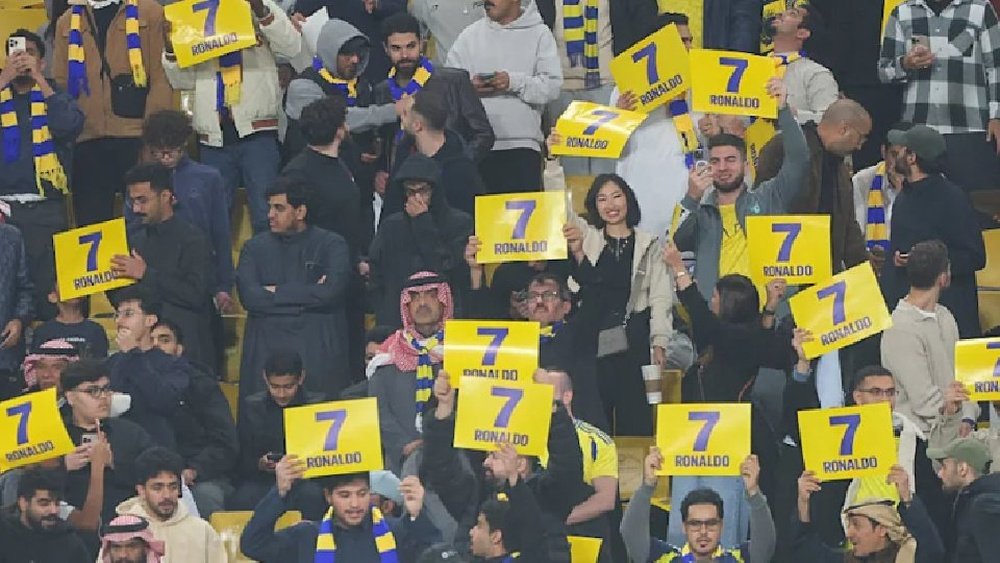 Роналдо доби целосна поддршка од навивачите на Ал-Наср и од соиграчите (Видео)