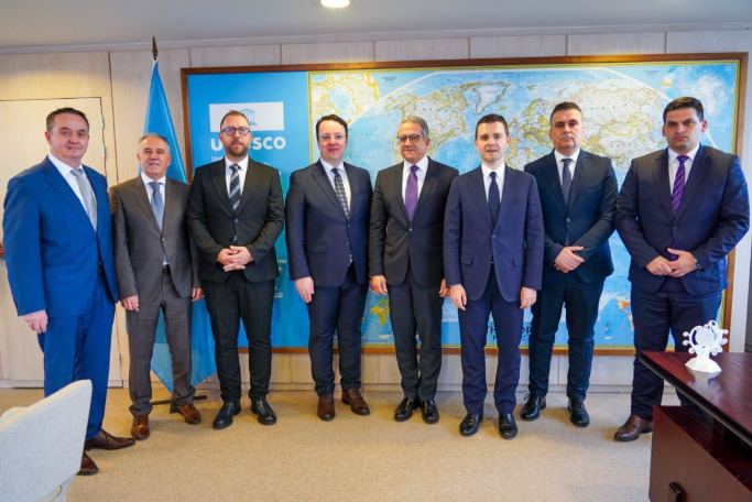 Владина делегација на средби во УНЕСКО: Потврдена определбата на државата за спроведување на преземените обврски за заштита на Охридскиот Регион