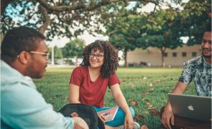 5 МОМЕНТИ ВО РАЗГОВОР КОИ ОТКРИВААТ ДЕКА НЕКОЈА ЛИЧНОСТ ИМА НАД ПРОСЕЧНА ИНТЕЛИГЕНЦИЈА: Ова се мали сигнали