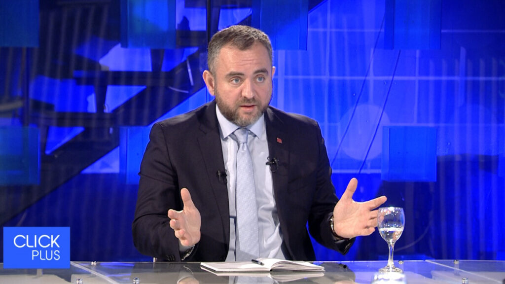 Што ако поминеме на зелено и заглавиме сред крстосница поради гужва? Тошковски: Тоа ќе се води како прекршок, но со друг третман