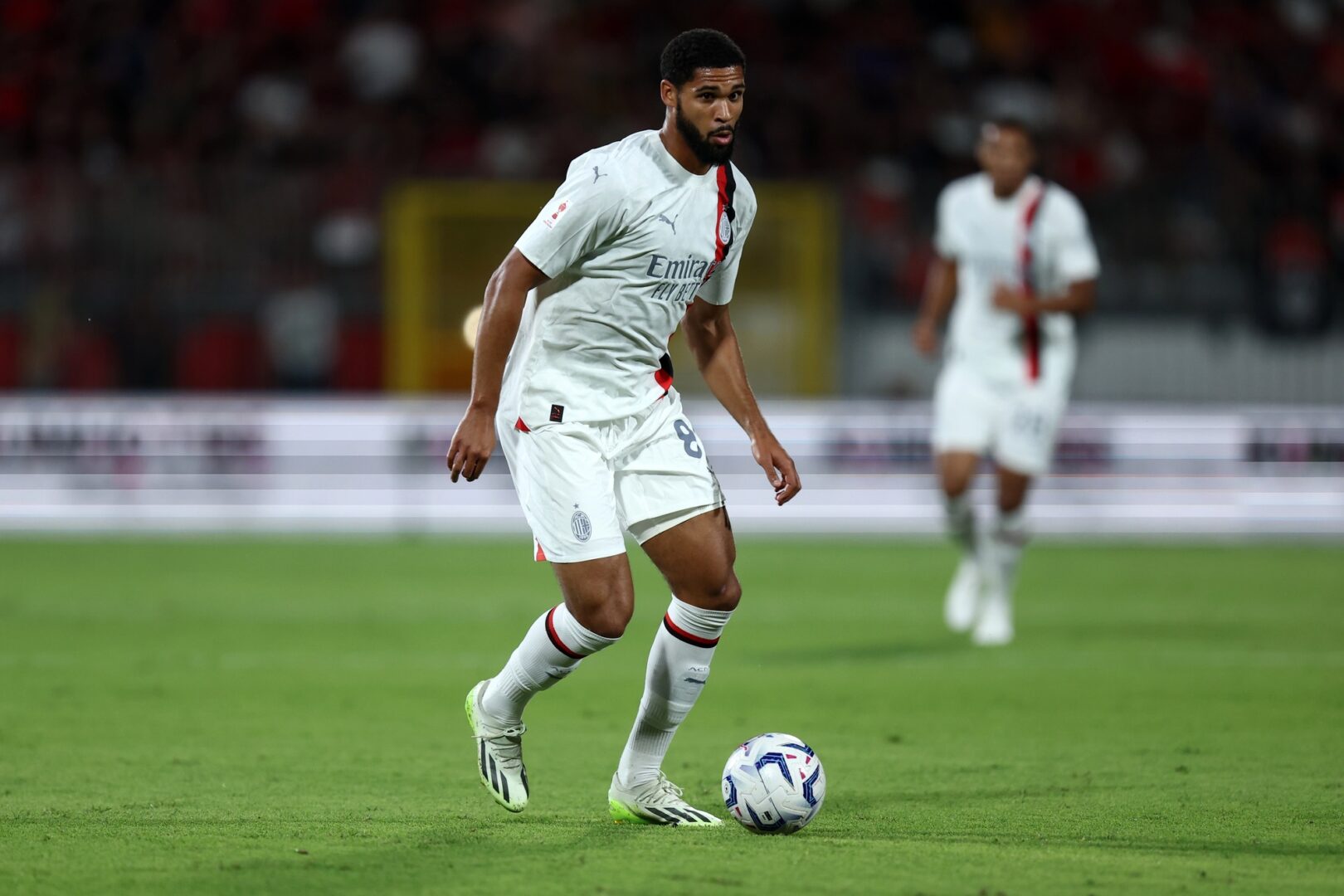 (Видео) МИлан загуби од Парма и остана без Лофтус-Чик