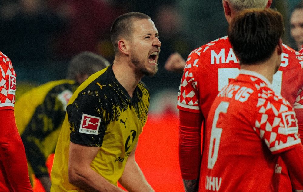 Дортмунд со моќен триумф над Мајнц ја продолжи победничката серија! (ВИДЕО)