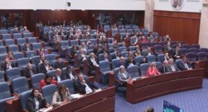 Собранието ги констатира оставките на Бислимоски и на Ристовска