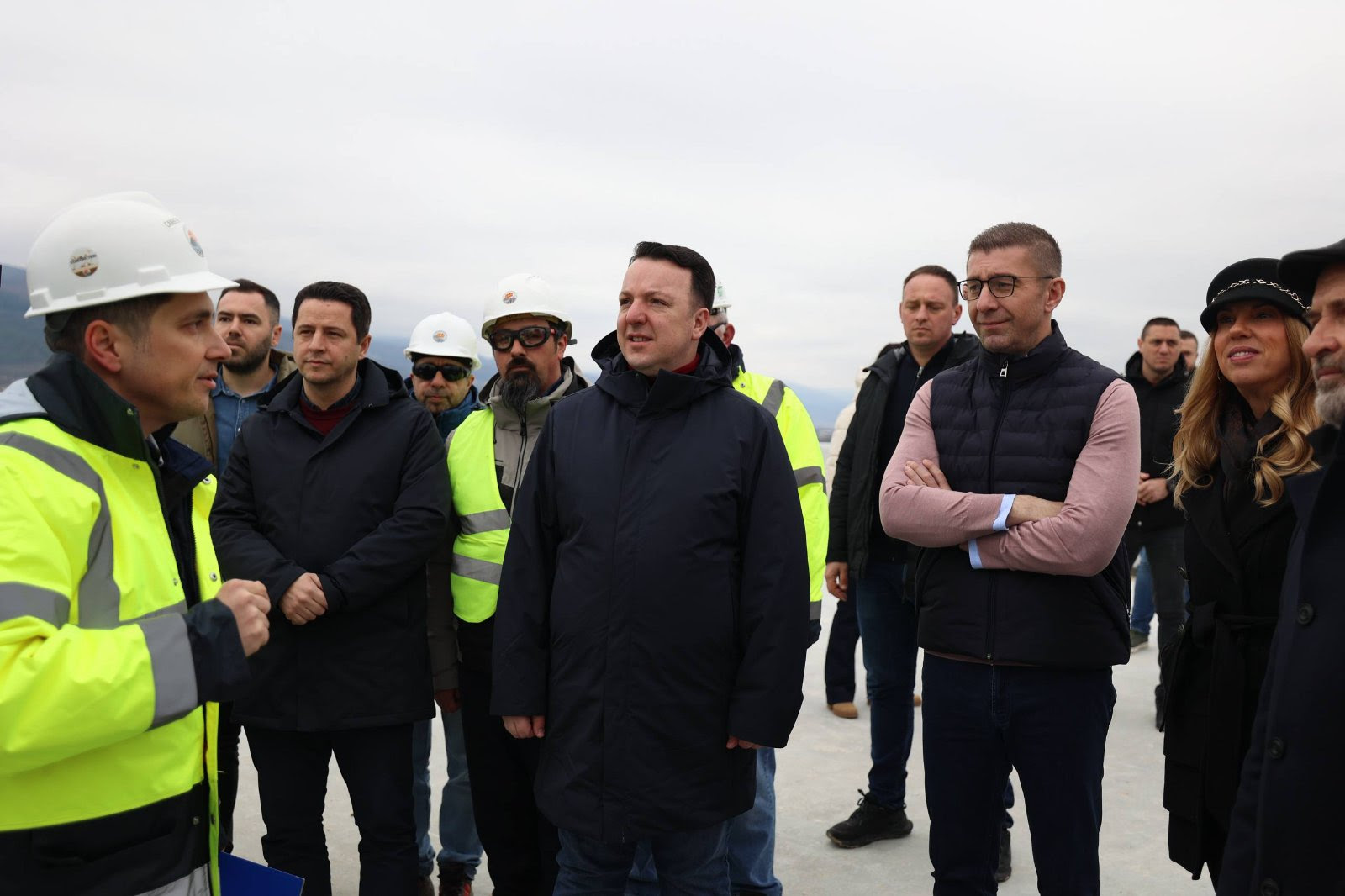 (Фото+видео) Николоски: Со одлична динамика се гради автопатот Гостивар – Букојчани