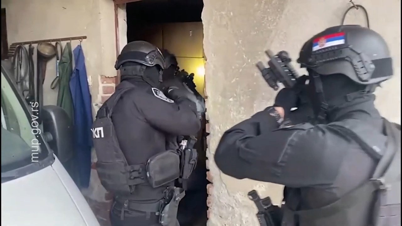 Многу матни детали за шверцот на марихуаната