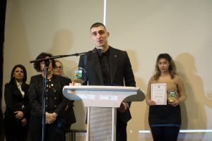 Христијан Бузалковски со нов европски медал во брзинскиот моторциклизам, избран е и за спортист на годината во општина Кисела Вода