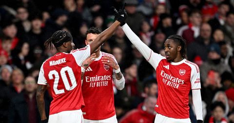 ВИДЕО: Арсенал во петнаесет минути му даде четири гола на Виган