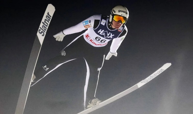 Чудесниот Домен Превц го урна рекордот на големата скокалница и го грабна златото