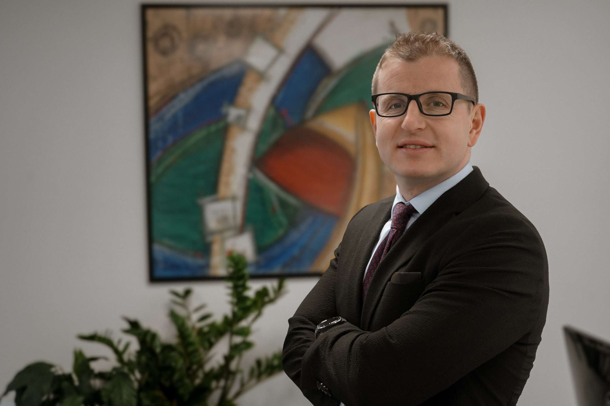 Интервју со Атила Селим: Дигиталната трансформација на Халкбанк е стратешки процес што ја редефинира иднината на банкарството