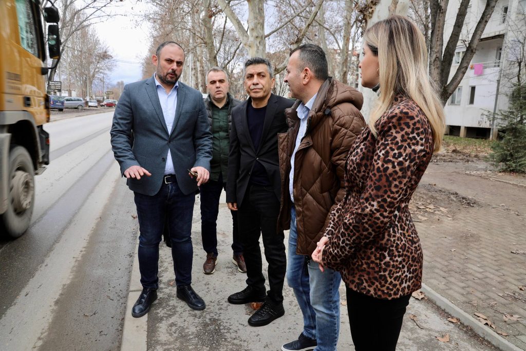 Ѓорѓиевски и Меџити се пофалија со реконструкција на булеварот „Мит’хат Фрашери“ во Чаир