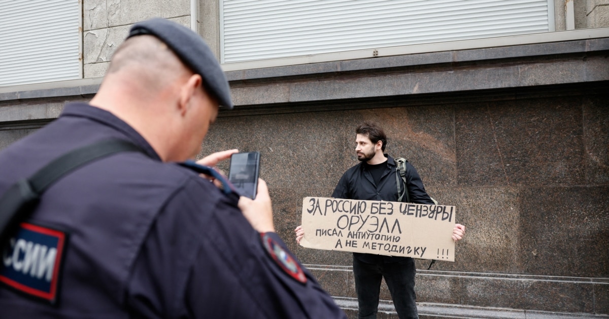 Путин ја зајакна контролата на Федералната служба за безбедност врз рускиот интернет