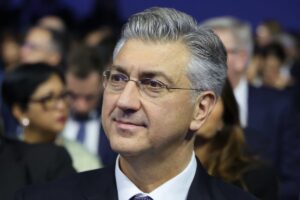 Пленковиќ: Украина мора да биде реалистична во врска со приклучувањето кон ЕУ