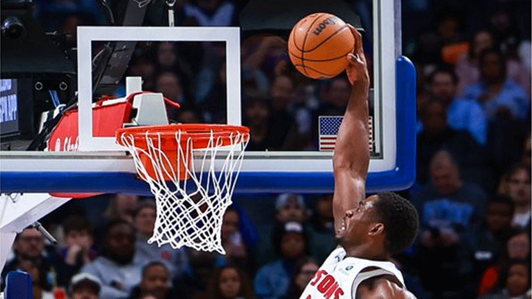 Десетта победа по ред на Сан Антонио, сега Детроит е тим со најдобар скор во НБА