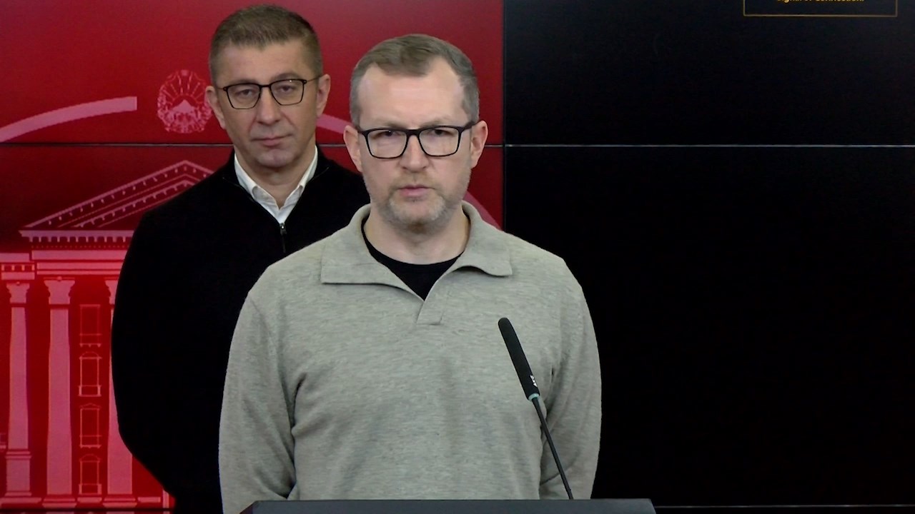 Владата и синдикатите постигнаа договор за етапно покачување на платите за околу 40% заклучно со 2028 г.