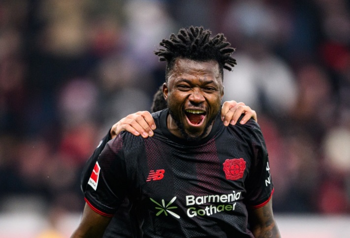 Леверкузен го декласира Сент Паули, Баерн пресилен за Вердер Бремен