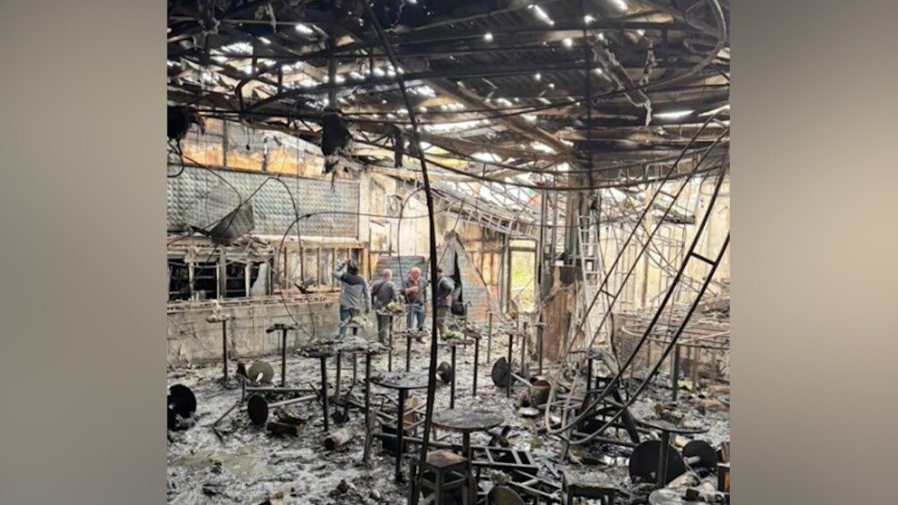 Сведоштво на придружниот вокал на ДНК: Задната врата беше заклучена, настана стампедо