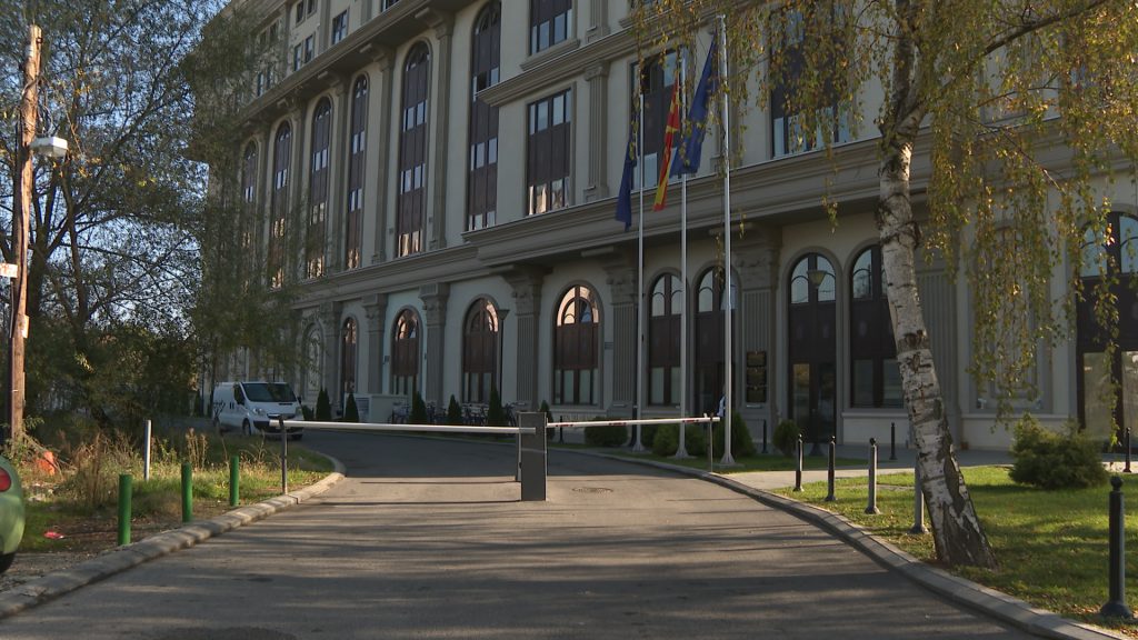 Во бифеата на СОЗР не се издавале фискални сметки а дневен пазар од 2023 г. се уплаќал во 2024 г. – нотира државниот ревизор