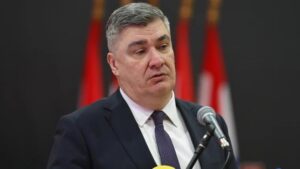 Милановиќ: Владата ја узурпира државата и предизвикува поделби