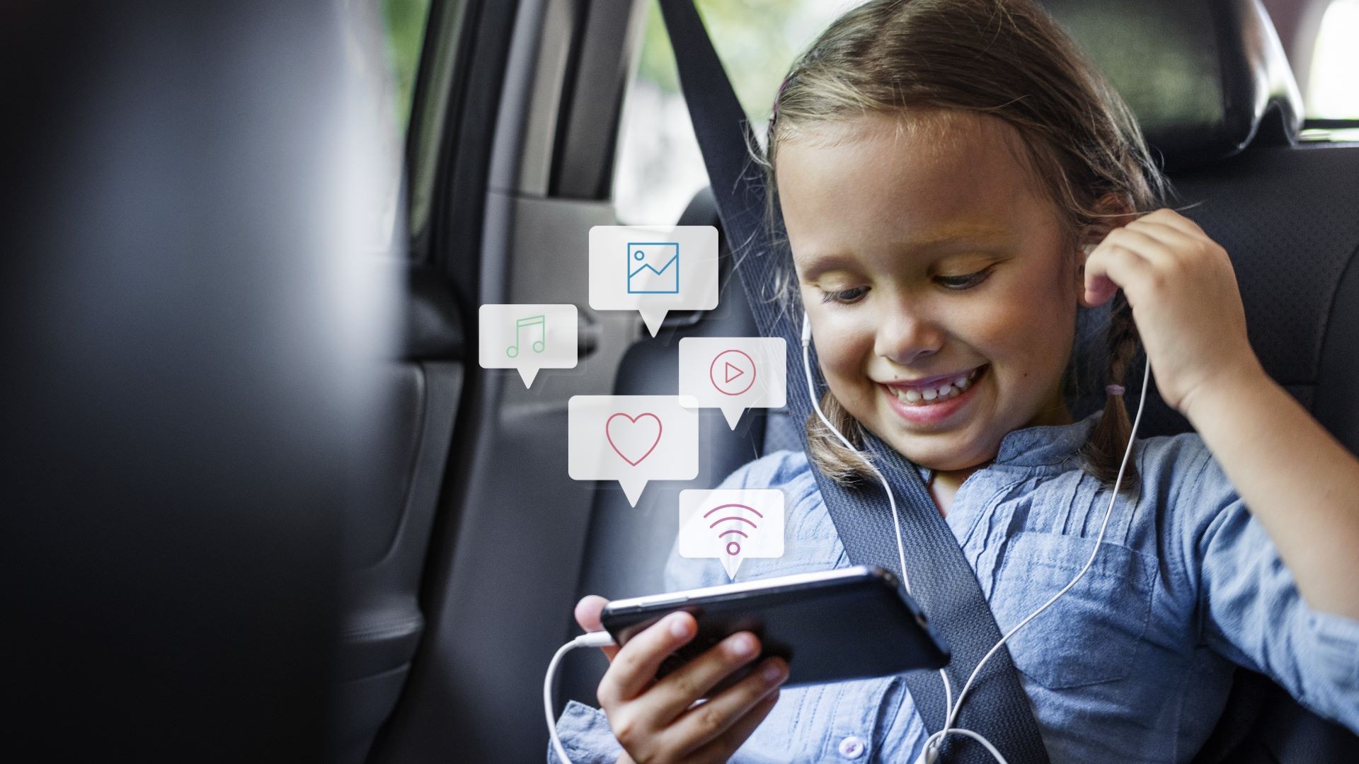 Земјите на ЕУ децидно: Еве каде децата под 15 години нема да можат да имаат свои профили