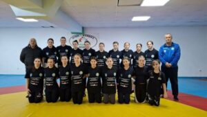 Селекторот на женската репрезентација во борење на Косово по избор ги повикал борачките од Македонија на подготовки