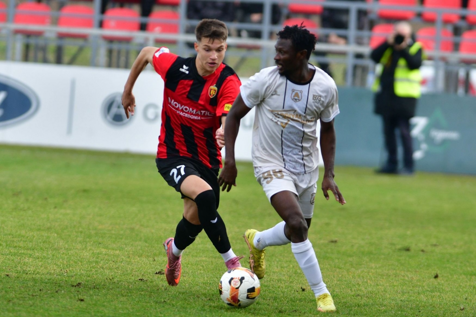 Иднината е светла: Вардар потпиша тригодишен договор со 16-годишен суперталент!