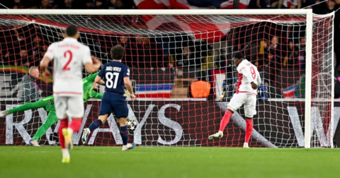 ВИДЕО: Одбраната „заспа“, Монако го шокира ПСЖ во ПРВАТА минута!