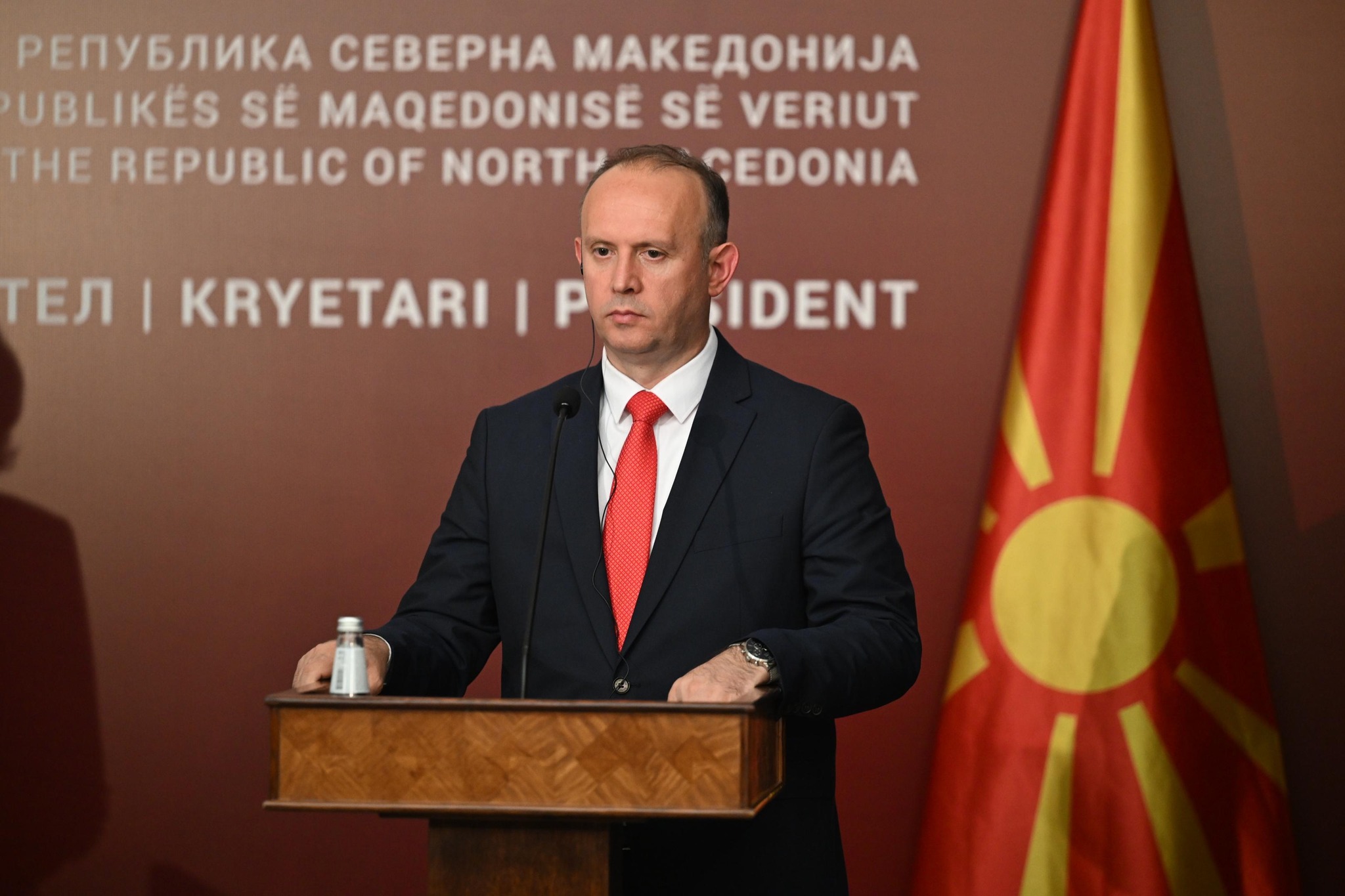 Гаши: Пратениците утре сами ќе се сноаѓаат како да дојдат на работа