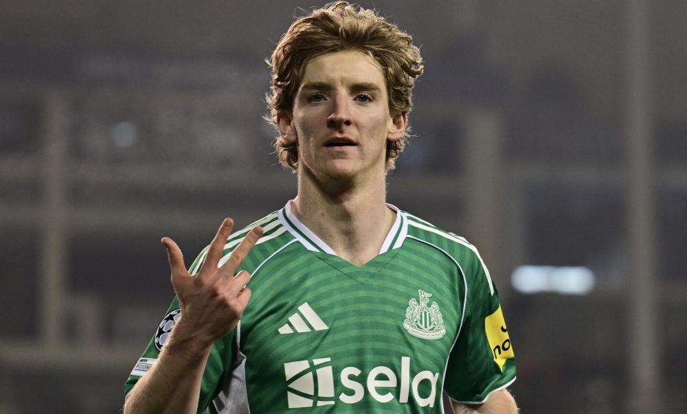 Историска партија на Гордон, Њукасл го уништи Карабах уште во прво полувреме!