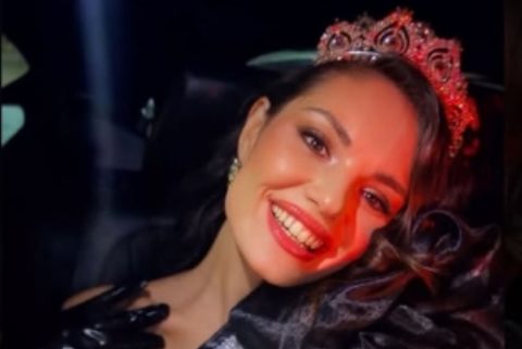 Моника Црнокрак со круна на Мис Европа 2026-та