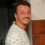 Киднаперте на Кајмакоски опкружени во шумата: Полициската акција е во тек, еве каде се наоѓа пејачот во моментов