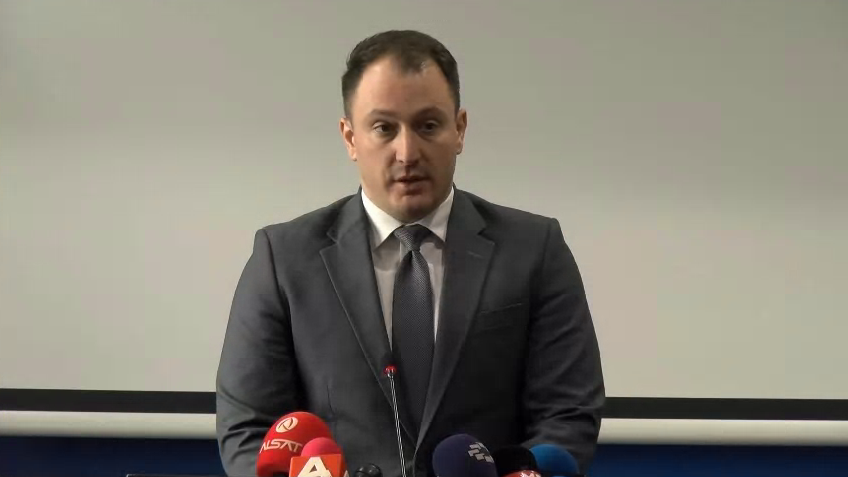 Андоновски ја поздрави одлуката на ЕК за отпочнување преговори за укинување на роаминг трошоците меѓу ЕУ и Западен Балкан