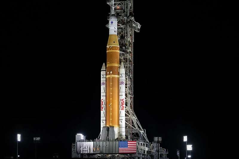 NASA започна пробно одбројување за првата мисија на астронаути кон Месечината по повеќе од 50 години