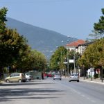 Малолетник возел ауди без возачка дозвола во центарот на Битола