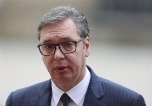 Вучиќ бил  бесен откако од владата добил економски планови за програмите Србија 2030 и Србија 2035, направени со помош на вештачка интелегенција,