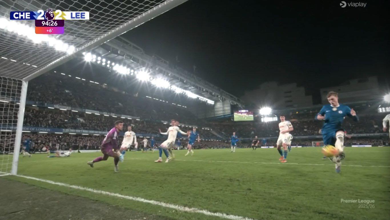 Голот беше празен, а тој на два метри од него: Неверојатното промашување на Палмер во 95-тата минута (Видео)