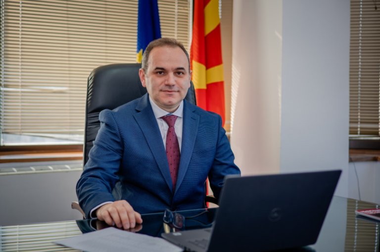 Собранието ја констатира оставката на заменик-министерот за образование Лулзим Алиу