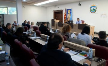 Предлог-одлуката за започнување постапка за присоединување на ЈП„Градски пазар“ кон ЈП„Градски гробишта“ пред советниците следната недела