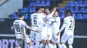 Нов гол на Жута во ремито на Славен Белупо