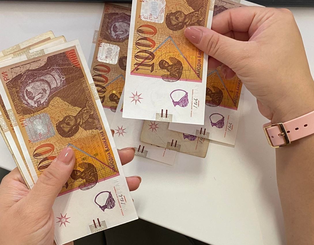 НАЈВИСОКИ ПЛАТИ ЗЕМААТ ВО ИТ СЕКТОРОТ: Колку изнесува просечната плата во Македонија?