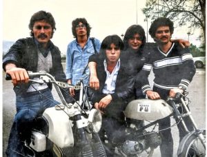 Кој беше првиот македонски бенд што настапи на Гитаријадата во Зајечар?