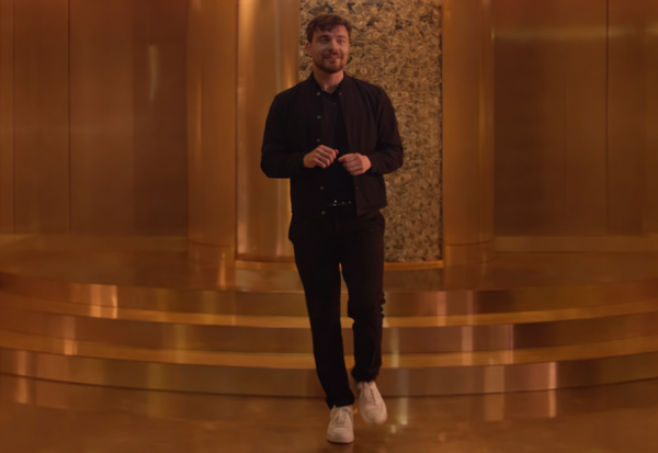 Познат јутјубер нуди милион долари за решавање загатка од реклама на Супербоул