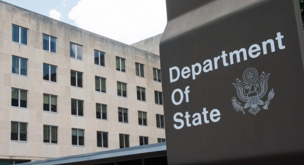 САД ги повикаа своите државјани да го напуштат Иран