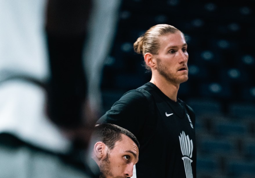 Скандал: Кошаркар на Партизан суспендиран поради марихуана!