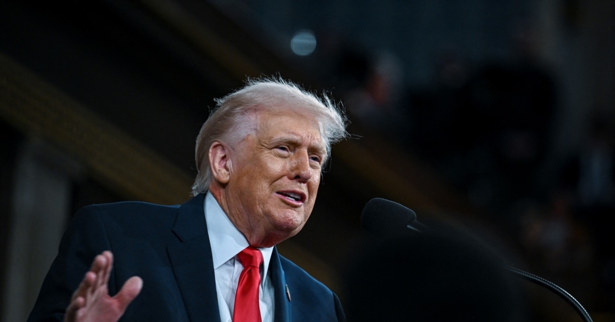 Во најдолгиот говор за состојбата на нацијата, Трамп го предупреди Иран и вети мир во Украина