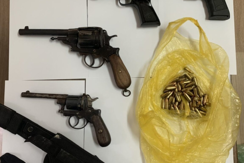 Претрес во Кавадарци, пронајдено оружје и муниција, уапсено едно лице