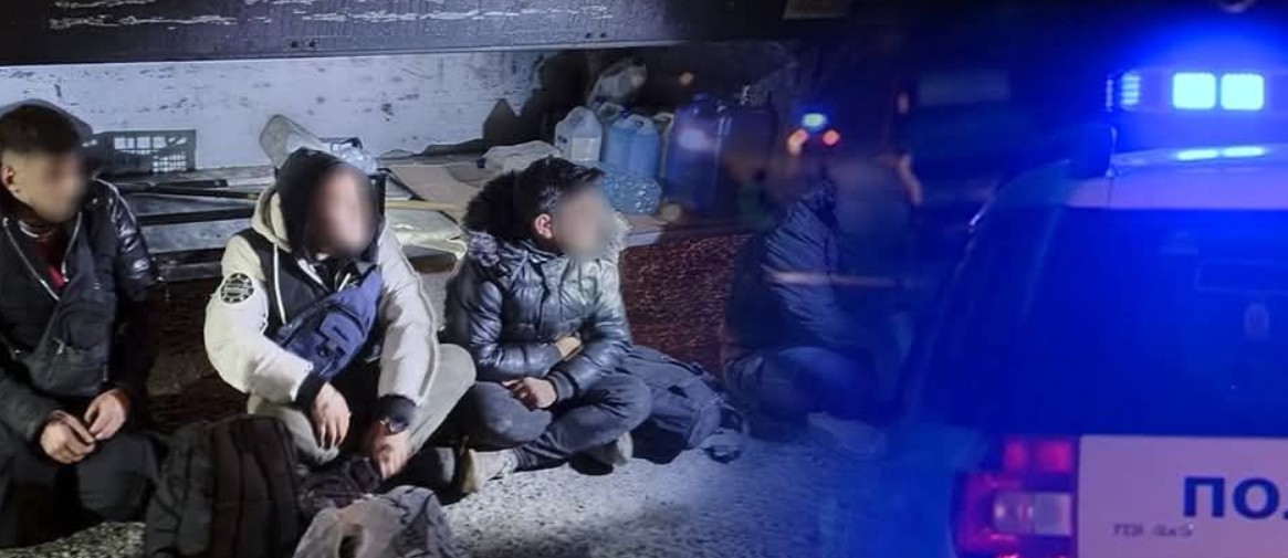 Кривична против 24-годишник од Скопско за криумчарење: пронајдени 10 лица мигранти од Египет