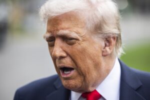 „Њујорк тајмс“: Подарок за Путин од Вашингтон – Трамп и Рубио најавија повлекување од преговорите за Украина