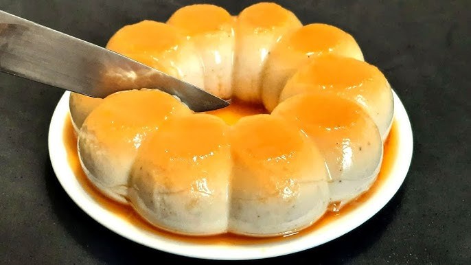 Пудинг со банана и карамела – Неодолив домашен десерт без печење што ќе ве воодушеви