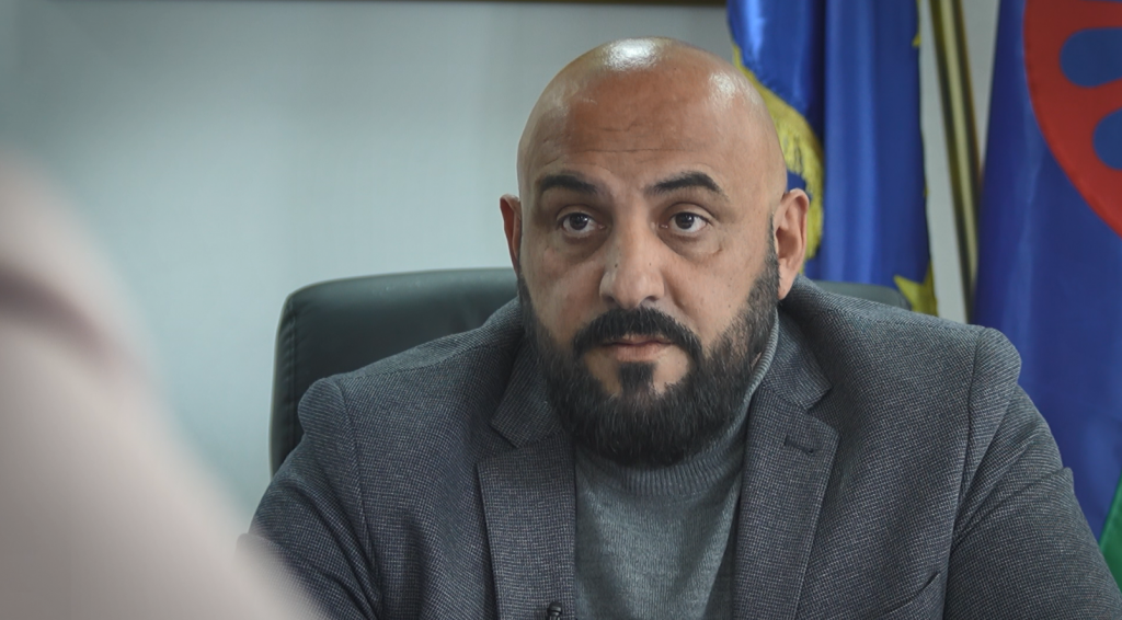 МВР потврди: Запален автомобилот на Курто Дудуш кој бил во сопственост на неговата сопруга Фатима Османовска